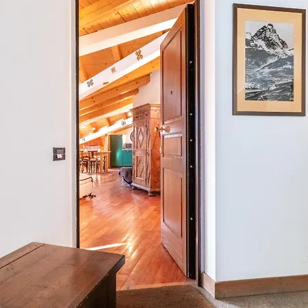 The Aimone - Historic Alpine Retreat * 브루일서비니아