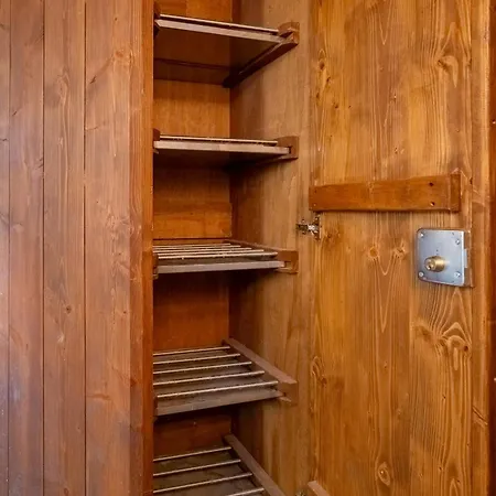 아파트 The Aimone - Historic Alpine Retreat *